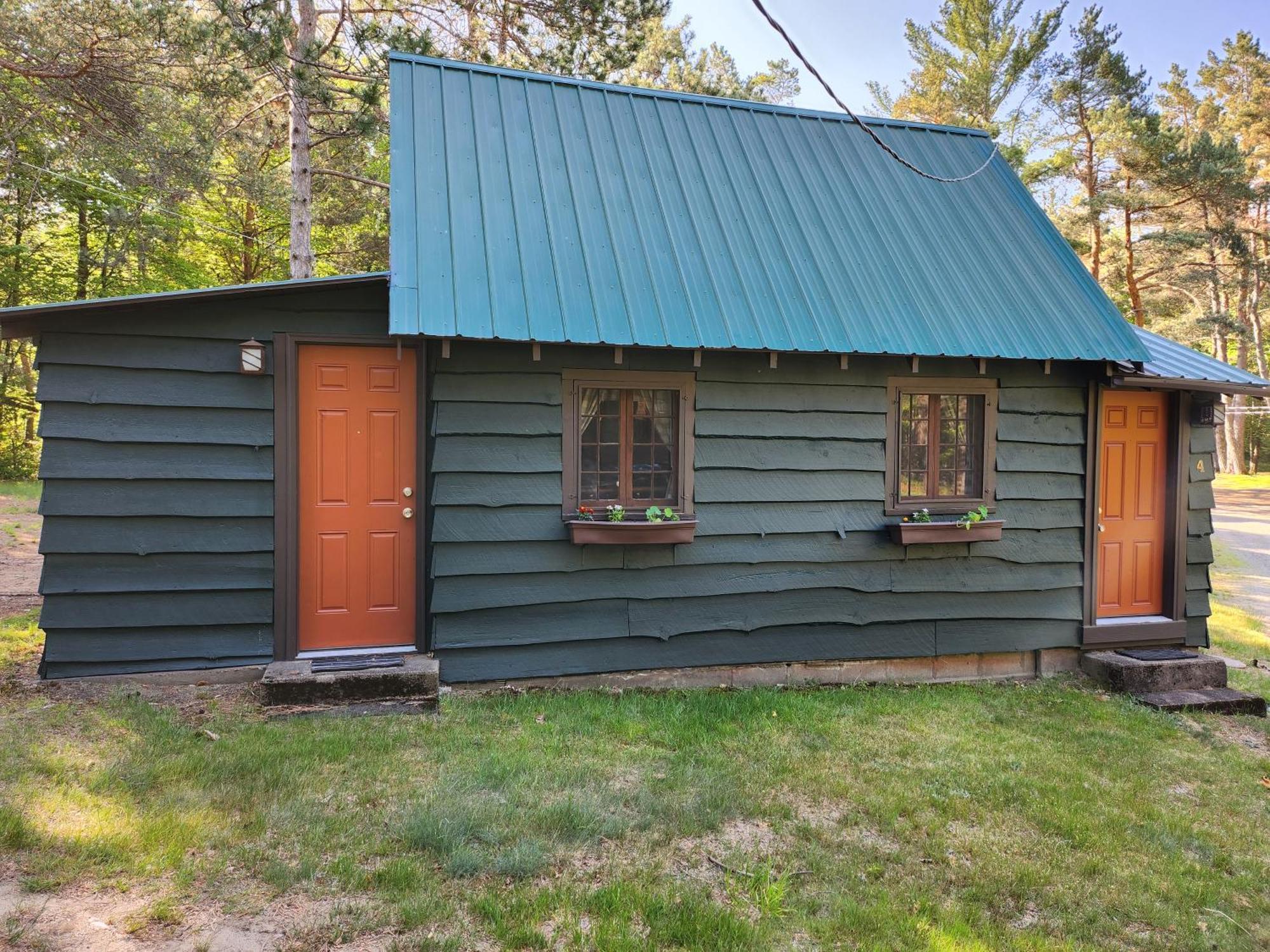 Moreno'S Adirondack Cabins Saranac Lake Exterior foto