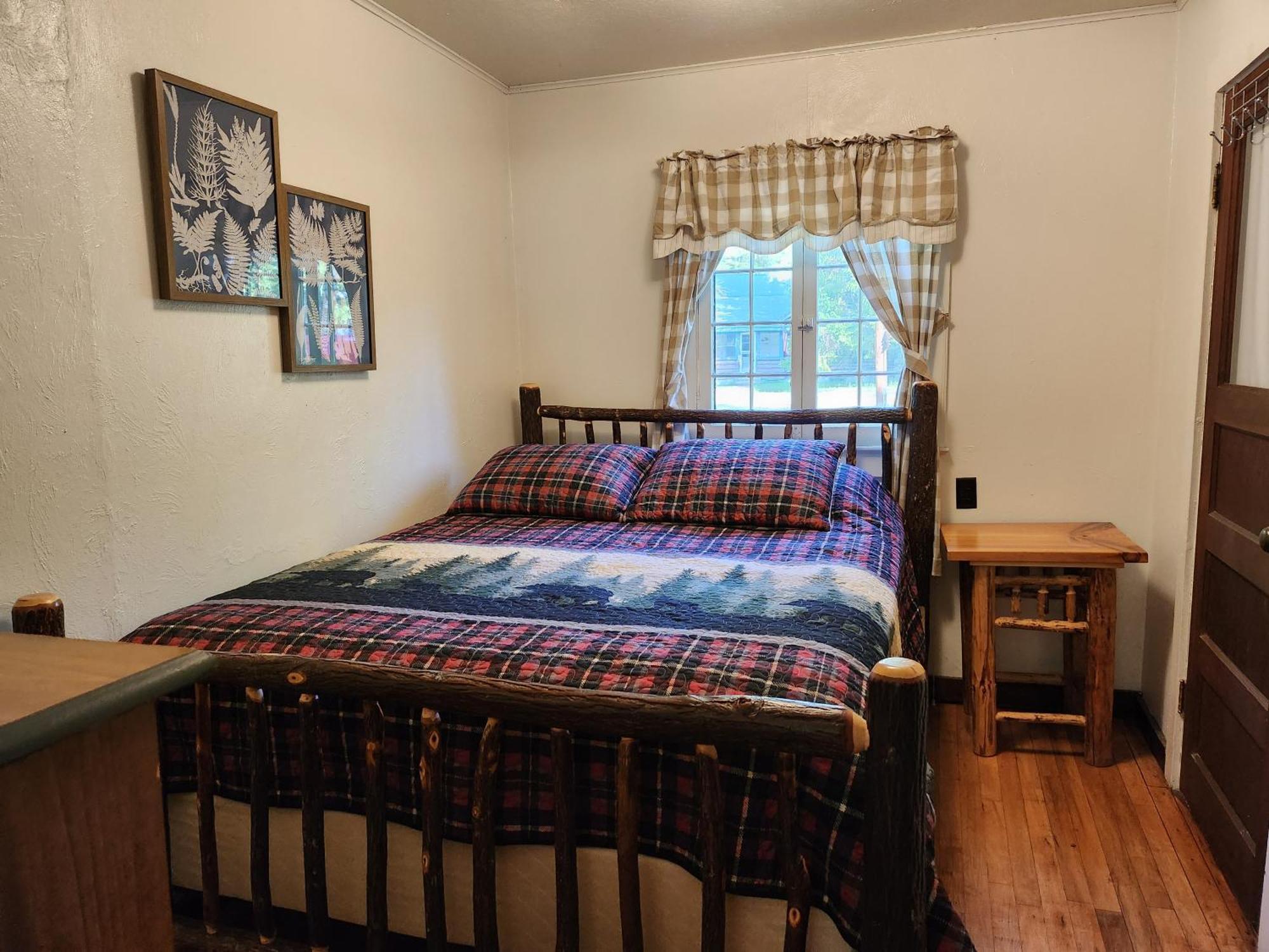 Moreno'S Adirondack Cabins Saranac Lake Exterior foto