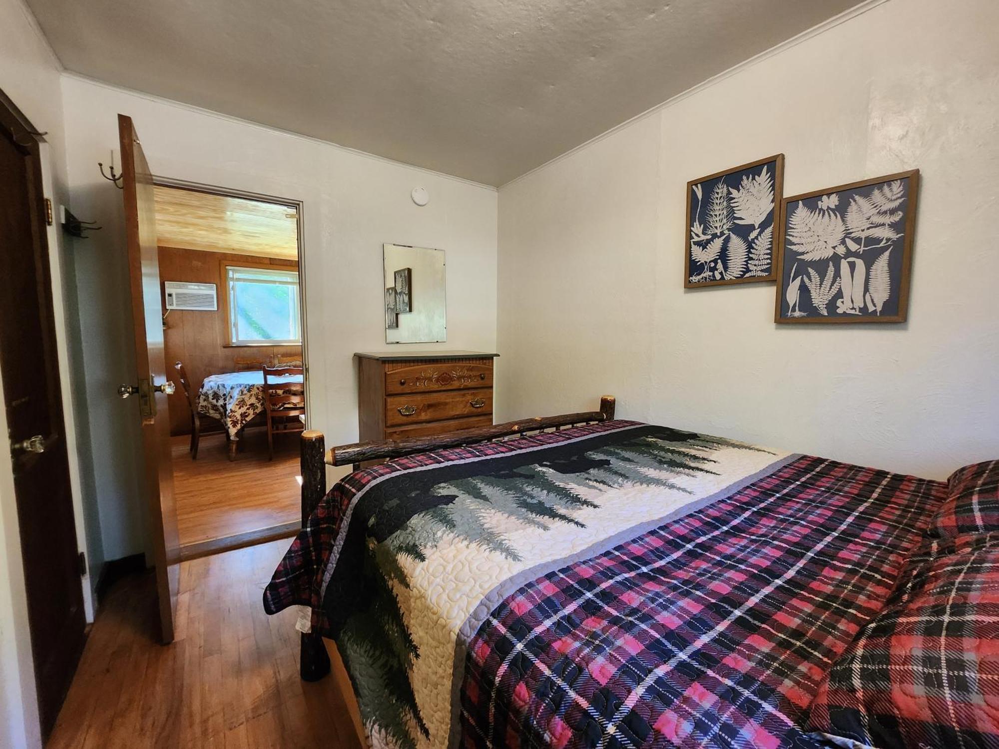 Moreno'S Adirondack Cabins Saranac Lake Exterior foto